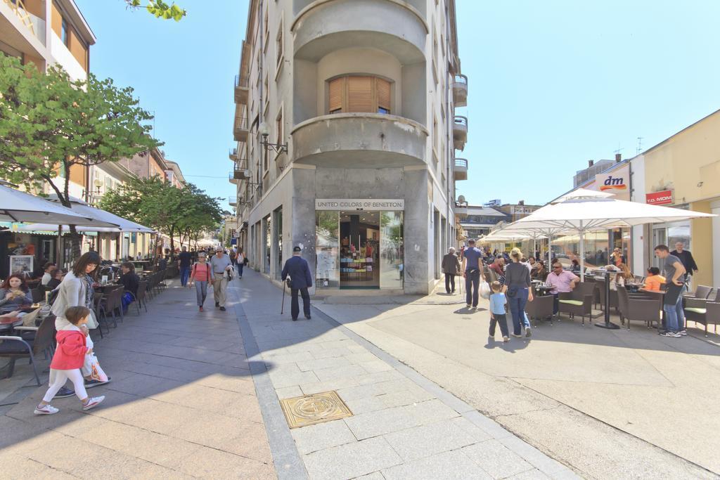 Spacious & Smart Center Apartment Pula Oda fotoğraf