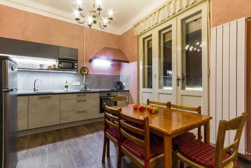 Spacious & Smart Center Apartment Pula Dış mekan fotoğraf